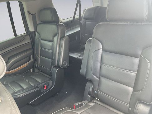 Used 2020 GMC Yukon XL Denali image 16