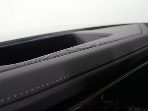 Used 2026 BMW 740i image 20