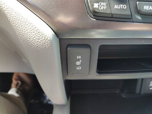 Used 2017 Honda Ridgeline RTL-T image 25