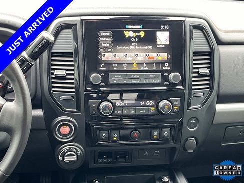 Used 2021 Nissan Titan PRO-4X w/ Pro-4x Convenience Package AWD/4WD image 15