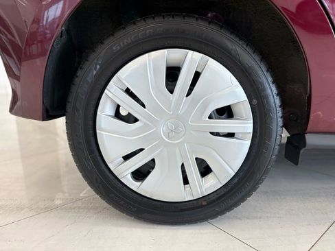 Used 2024 Mitsubishi Mirage ES image 39