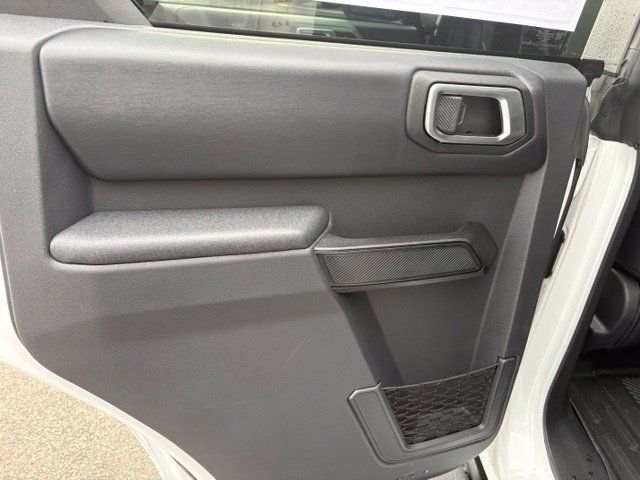 Used 2026 Ford Bronco Badlands AWD/4WD image 34