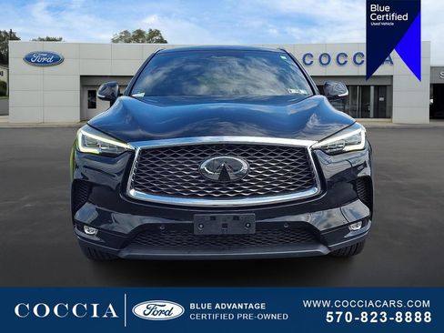 Used 2019 INFINITI QX50 Essential w/ Sensory Package AWD/4WD image 2