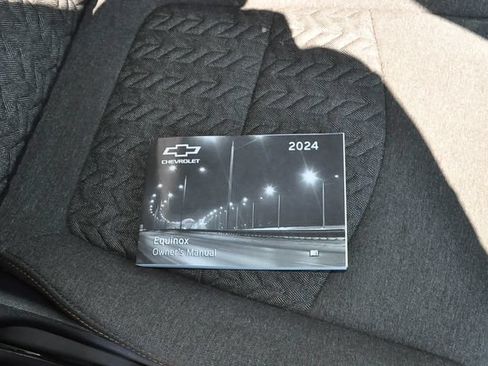 Used 2024 Chevrolet Equinox LT w/ LPO, Floor Liner Package FWD image 24