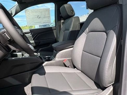 New 2026 GMC Canyon Elevation w/ Convenience Package image 10