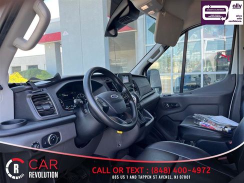 Used 2022 Ford Transit 250 Medium Roof AWD w/ Load Area Protection Package image 16