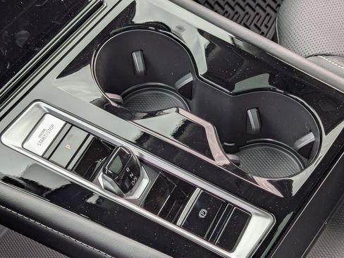 New 2026 Volkswagen Atlas SE AWD/4WD image 16