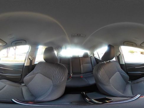 Used 2025 Toyota Camry LE image 37