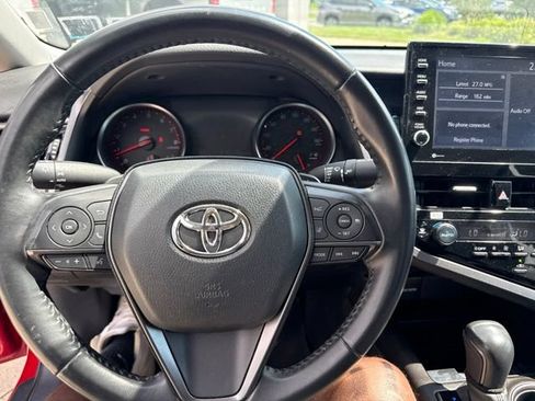 Used 2023 Toyota Camry XSE FWD image 17
