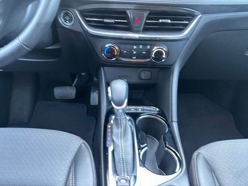 Used 2025 Buick Encore GX Preferred FWD image 13