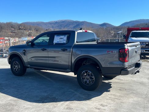 New 2025 Ford Ranger XLT w/ FX4 Off-Road Package image 4