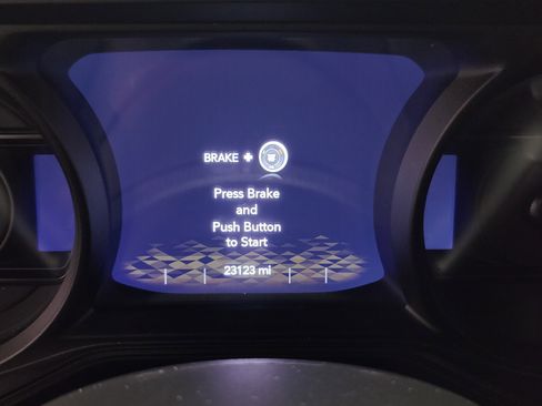 Used 2024 Jeep Wrangler Unlimited image 29