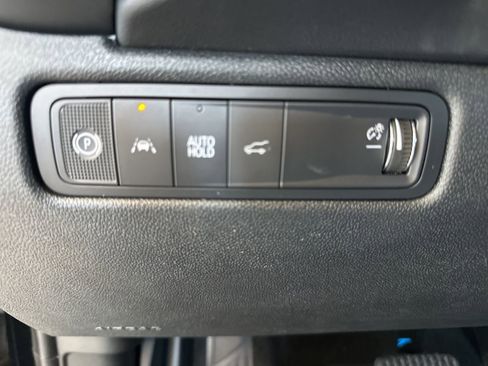 New 2025 Chevrolet Equinox EV RS image 19