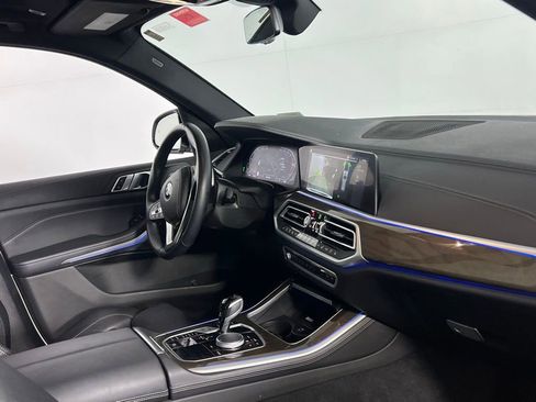 Used 2023 BMW X5 sDrive40i image 34