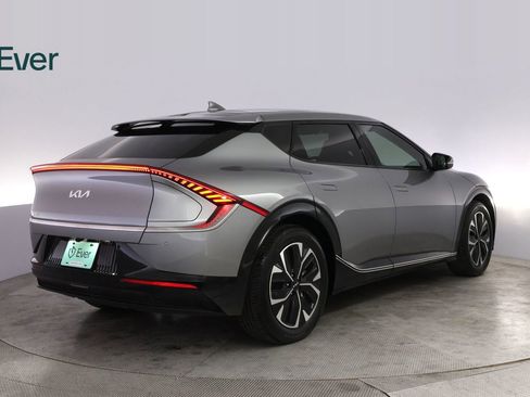 Used 2024 Kia EV6 Wind RWD image 3
