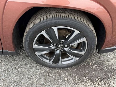 Used 2025 Lexus UX 300h AWD image 7