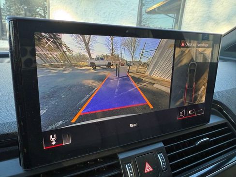 Used 2022 Audi Q5 2.0T Premium Plus image 11