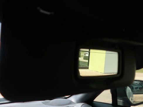 Used 2022 Toyota GR86 image 34