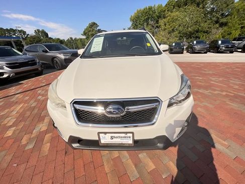 Used 2017 Subaru Crosstrek 2.0i Premium AWD/4WD image 22