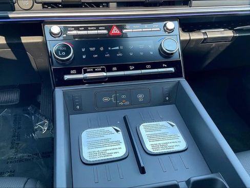 New 2026 Hyundai Santa Fe Calligraphy image 7