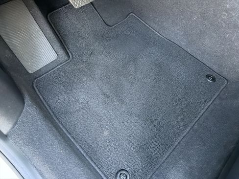 Certified 2024 Acura MDX w/ Technology Package FWD image 17