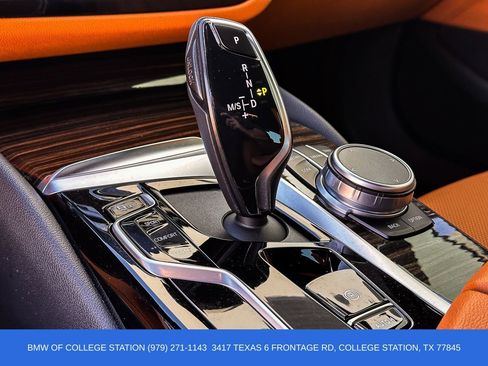 Used 2021 BMW 530i w/ Convenience Package image 17