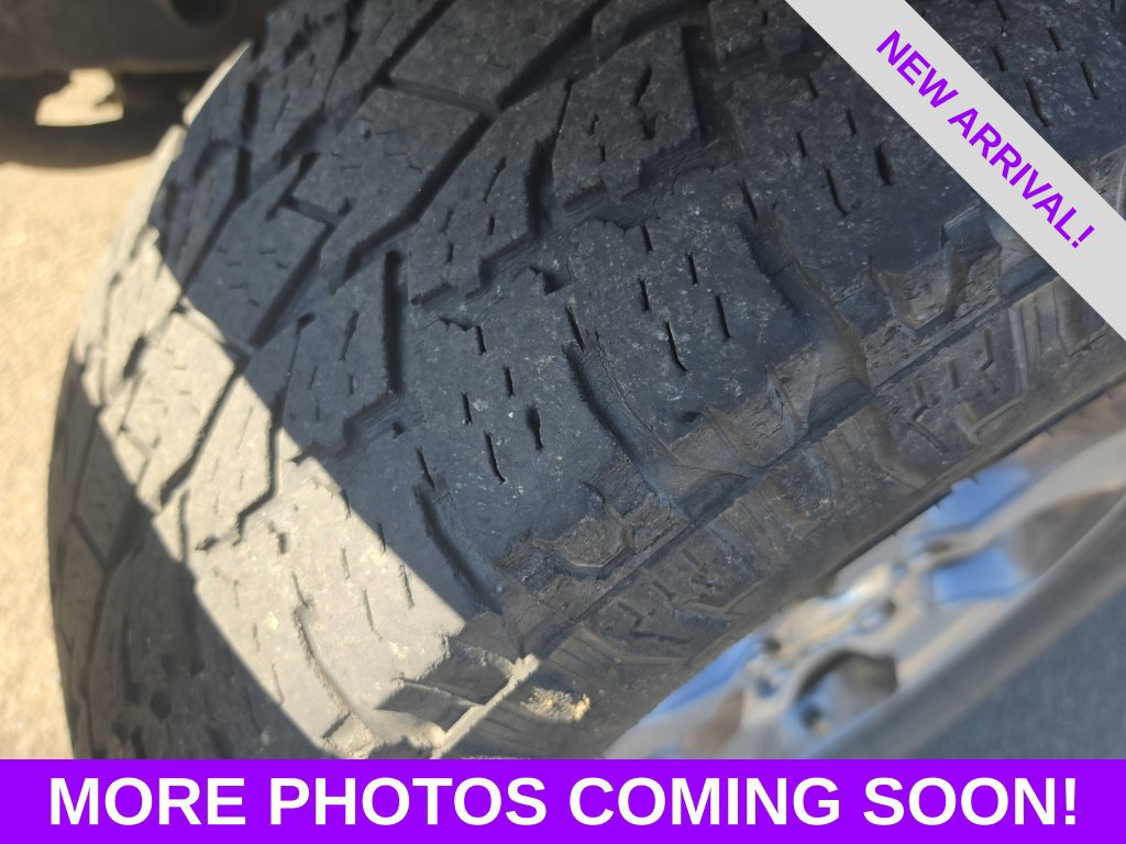 Used 2016 Jeep Wrangler Unlimited Sahara AWD/4WD image 7
