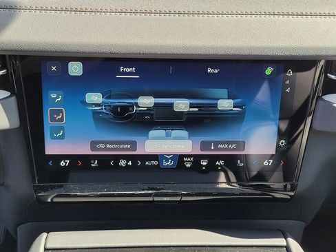 New 2026 Lincoln Navigator Reserve AWD/4WD image 23
