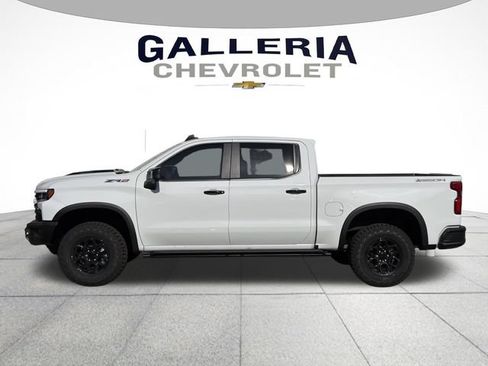 New 2026 Chevrolet Silverado 1500 ZR2 w/ ZR2 Bison Edition AWD/4WD image 4