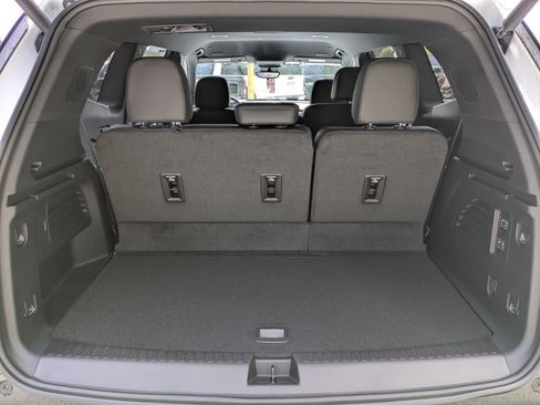 New 2026 Buick Enclave Preferred w/ Power Package AWD/4WD image 35