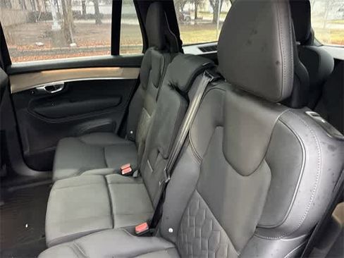 Used 2025 Volvo XC90 B6 Plus w/ Protection Package Premier image 18