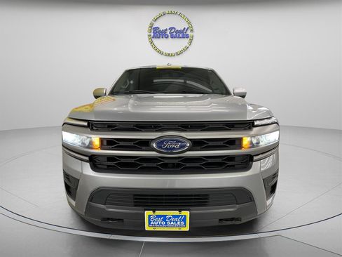 Used 2023 Ford Expedition Max XLT image 8