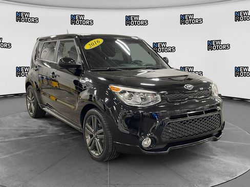 Used 2016 Kia Soul + w/ Tarmac Special Edition FWD image 7