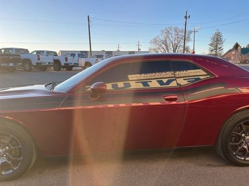 Used 2018 Dodge Challenger GT w/ GT Interior Package image 7