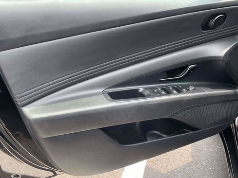 Certified 2025 Hyundai Elantra Sport FWD image 13