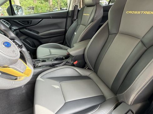 Used 2021 Subaru Crosstrek 2.5i Sport w/ Moonroof Package AWD/4WD image 16