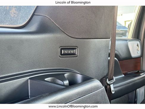 Used 2023 Lincoln Navigator L Reserve image 32