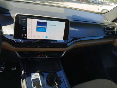 New 2026 Volkswagen Atlas Cross Sport SEL R-Line image 17