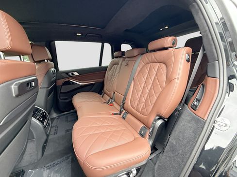 New 2027 BMW X7 xDrive40i w/ Executive Package AWD/4WD image 23