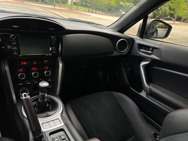 Used 2017 Subaru BRZ Limited w/ Performance Package RWD image 21