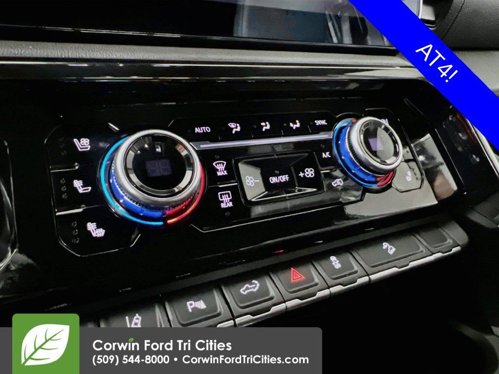 Used 2024 GMC Sierra 2500 AT4 w/ AT4 Premium Plus Package AWD/4WD image 9