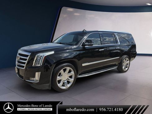 Used 2018 Cadillac Escalade ESV Luxury RWD image 1