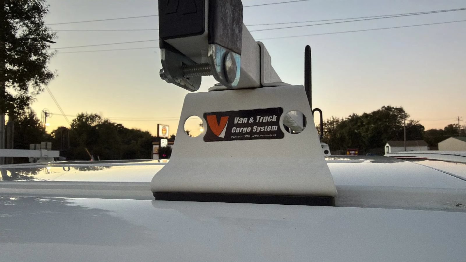 Used 2018 Ford Transit Connect XLT FWD image 16