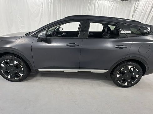 New 2026 Kia Sportage SX image 6