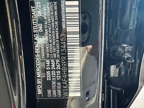 Certified 2023 Mercedes-Benz C 300 4MATIC Sedan image 40
