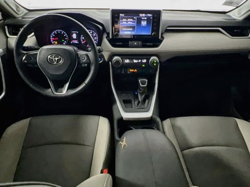 Used 2021 Toyota RAV4 XLE Premium FWD image 28