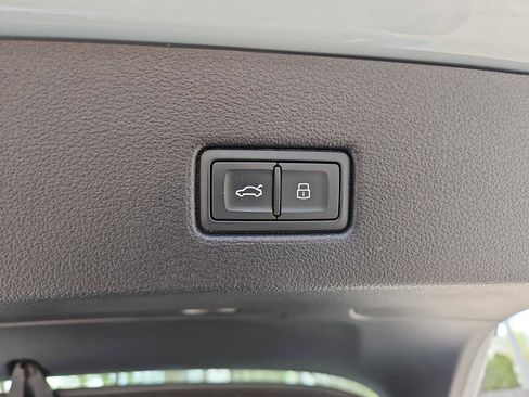 Used 2023 Audi S7 Prestige AWD/4WD image 46