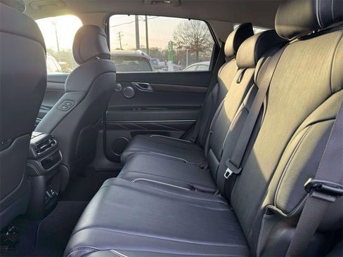 Used 2021 Genesis GV80 2.5T w/ Advanced Package 02 image 11