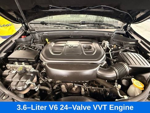 Used 2018 Jeep Grand Cherokee Overland image 49