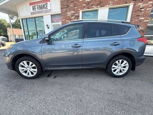Used 2013 Toyota RAV4 Limited AWD/4WD image 8